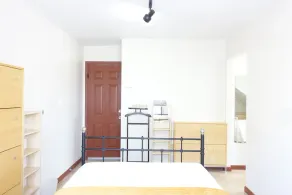 ⭐️Best XL House To Visit NYC-5BR+3Baths+Hot Tub+Parking 5 cars - Image 5