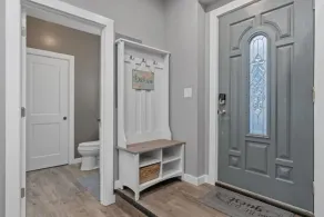 Modern Contemporary apartment - Image 4