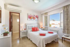 Villa Yolanda - Cala'n Porter - Image 5