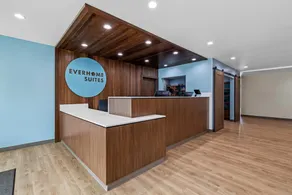 Everhome Suites Ontario - Image 3