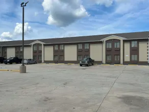 Clairmont Inn & Suites - Image 5