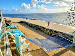 Only Estate w/PrivateBeach|3Spas|THTR|JurassicPark|#1 Rental in Hawaii|3 beachfront Jacuzzis|90-inch Theater Room - Image 5