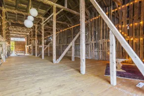 Stunning Farm House, Seacoast, NH - Image 5