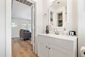 Stylish Home w/ Private Pool Near Kemah Boardwalk - Image 4