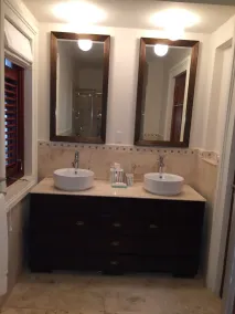 En fantastisk ejendom med en betagende fælles pool og pavillon, gå til stranden - Image 3