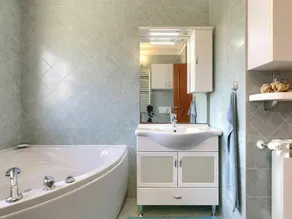 Nice apartment for 6 guests with A/C, WIFI, hot tub, TV, terrace and pets allowed - Image 2