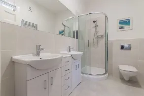 98 Fountain Villas - sleeps 16 guests  in 7 bedrooms - Image 4