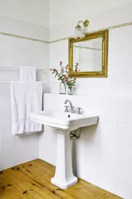 Cottage for 6 people at Domaine de la Forçate with swimming pool in the park. - Image 2