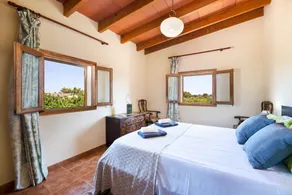 \"Villa Cala Veritat\" con vistas a la montaña, piscina, aire acondicionado, Wi-Fi, jardín y terraza - Image 4