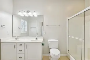 Crenshaw Corner South --Cozy 5 Bedroom 2nd Row Beach House!!! Fully Equipped~!! - Image 3
