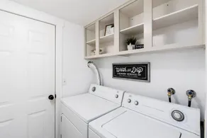 This condominium is a 2 bedroom(s), 1 bathrooms, located in North Logan, UT. - Image 3