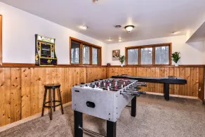 🌟Family Getaway🔥FirePit🔥Game room🌟Lake Front💧Private Location🌟Close to town🏖️ - Image 5