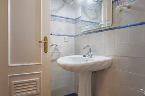 Apartamento en Puente Triana - Image 2