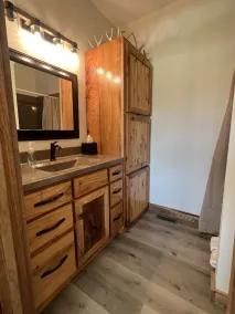 LODGE AT SADDLE RIDGE. Just five minutes from Hermann. - Image 2