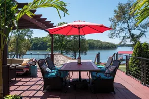 LAKE FRONT HOME HONKY TONKIN O/D KITCHEN  TIKI HUT PONTOON AVAIL -NEAR NASHVILLE - Image 4