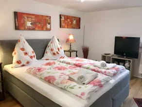 Vacation apartment Luna - Charming and central in the renovated old town house on the island - Image 3