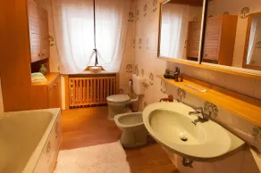 Gemütliche Ferienwohnung mit Terasse und Ofen - Image 4