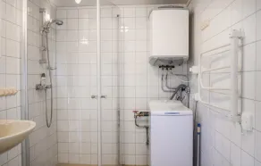 Schönes Haus in Nässjö mit Küche - Image 3