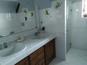 Landejendom med pool - Image 3