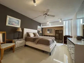 Tropical Isla Verde 2-Bedroom Condo w/ Beach Access - Image 5