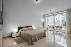 Lux Villa 30 with 5 bedrooms  in El Duque area, just 250m from the beach - Image 5