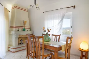 Amazing family vacation in a unique villa - Image 2
