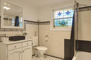 gold miners cottage - Image 4