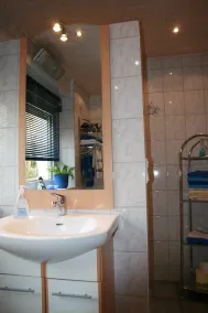 Cozy vacation apartment, quiet location - cash payment possible on site - Image 5