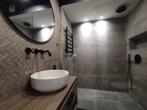 Easy Rent Apartments - Unia Art Residence 83, Basen & SPA, Centrum 24h Check-in - Image 3