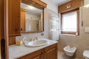 Cortina Beautiful Apartment - Image 3
