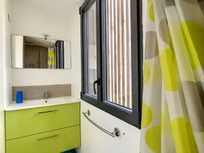 Mezzanine beach apartment, renovated, includes wifi - Image 2
