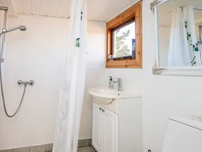 4 person holiday home in Fanø - Image 2
