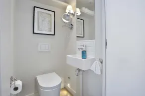 SALG! Perfekt Fantastisk Penthouse til 2-balkon-Ile de la Cite-AC-Wifi-lift-caféer - Image 3