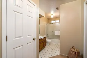 Classic Yosemite Cabin • Room for the Whole Family - Image 4