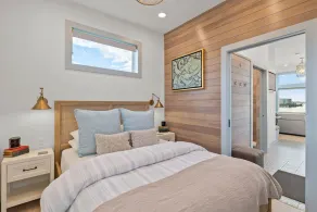 Bayfront Tiny Home - Tillamook Bay/Garibaldi - Image 4