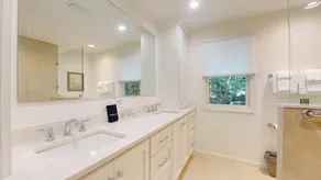 Lilly's Pad 3 bedrooms, 3.5 bathrooms - Image 3