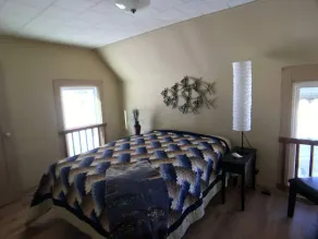Charming House with Amazing Views! Next to Marina and Tiki Bar - Image 5