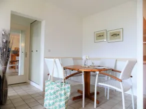 Royan - APPARTEMENT avec jardin et APERCU MER - à 150m de la Plage du Chay - Image 5
