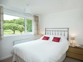 Alojamiento de 3 habitaciones en High Littleton, near Bath - Image 4