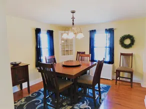 Cozy Cape Close to Everything: Family, hiking, shopping and restaurants! - Image 5
