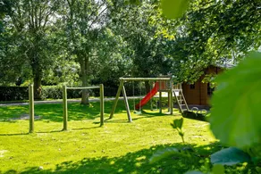 Holiday Apartment 'Ferienhof Jacobsen 2' with Shared Terrace, Garden and Wi-Fi - Image 3