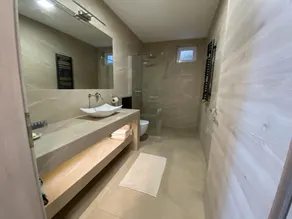 Modern Villa with Pool & Sea View-40m to the Beach - Image 3