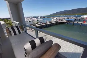 301 Harbour View - Cairns City marina views - Image 4