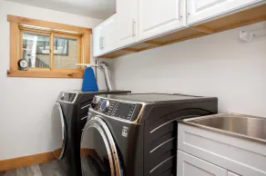 Entire duplex, 2 hot tubs! - Image 3