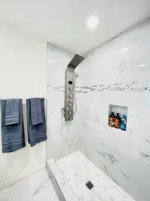 Discounted Large Upland 2 Master Bedrooms - Close To Airport, Convention Center - Image 5