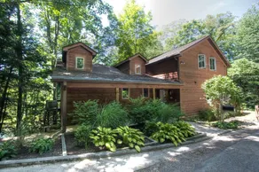 Splendida casa privata sul fiume Yough con vasca idromassaggio - Image 5