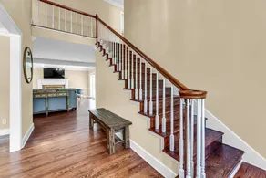 Luxury Home! Sleep Up To 12! Close to everything! - Image 2