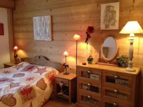 Wohnung in Residenz mit privatem Pool und Tennisplatz 10 Minuten zu Fuß vom Zentrum und Wandergebieten - Image 5