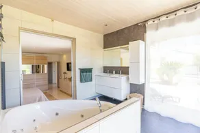 Villa Moniris – Lebensfreude in der Provence Côte d’Azur – Villa mit Pool - Image 2