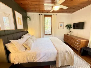Stonewall Christmas Cottage, Door County,  Fire Pit, Coffee Bar - Sleeps 8 - Image 4